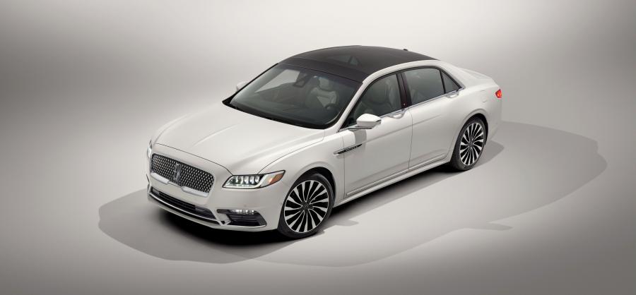  Lincoln Continental Black Label 2017 года  (фото 22 из 27)